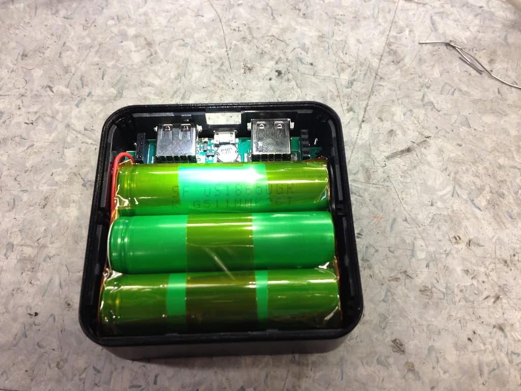 Flowcase Volt 10000 Clear Power Bank